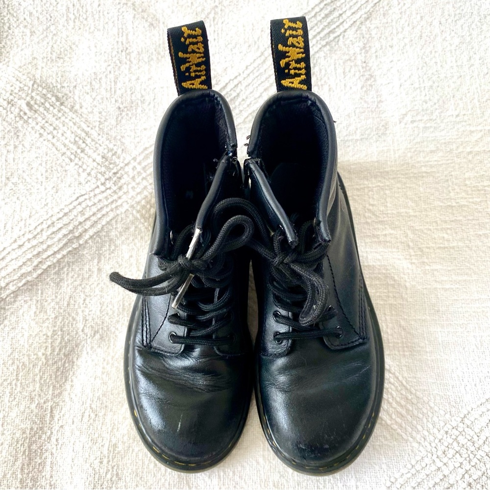 Dr. Martens Juniors Softy T Leather Boots Kids Size US2 UK1 EU33 - Picture 4 of 16